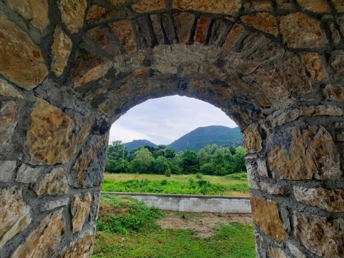 Orahovo Stone Vilas Virpazar Exterior foto
