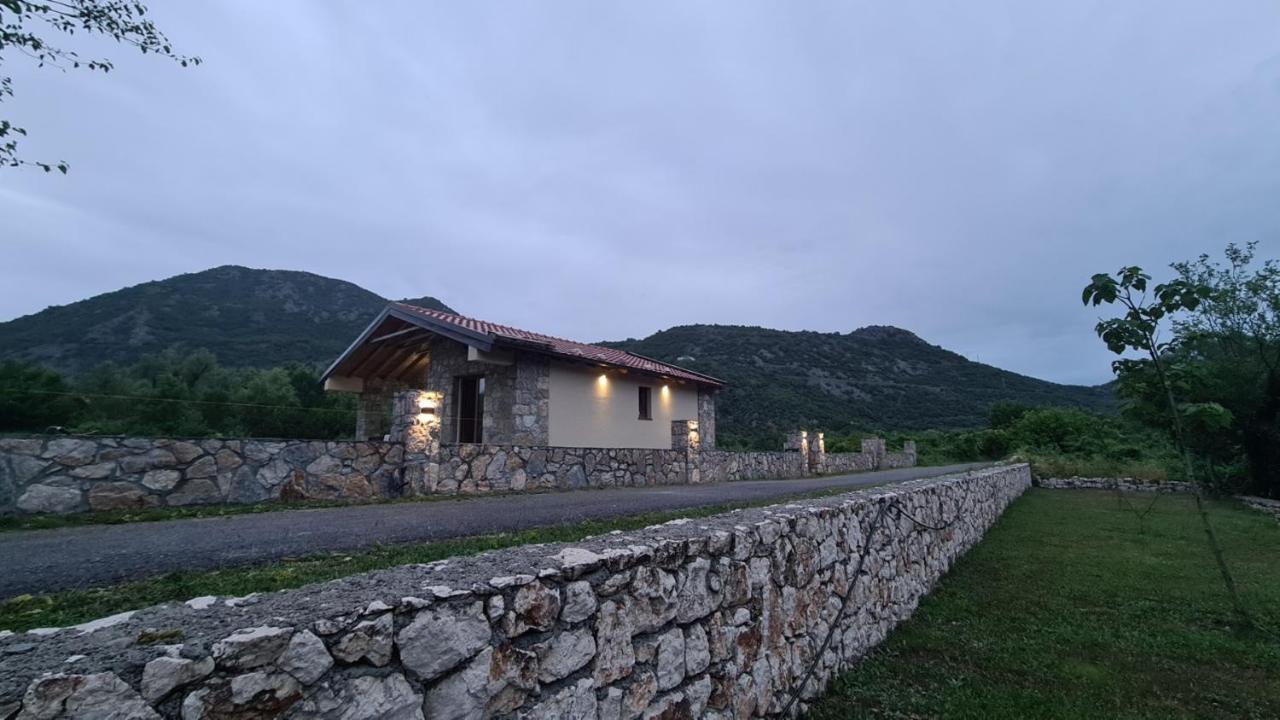 Orahovo Stone Vilas Virpazar Exterior foto